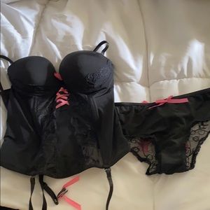 Lingerie set